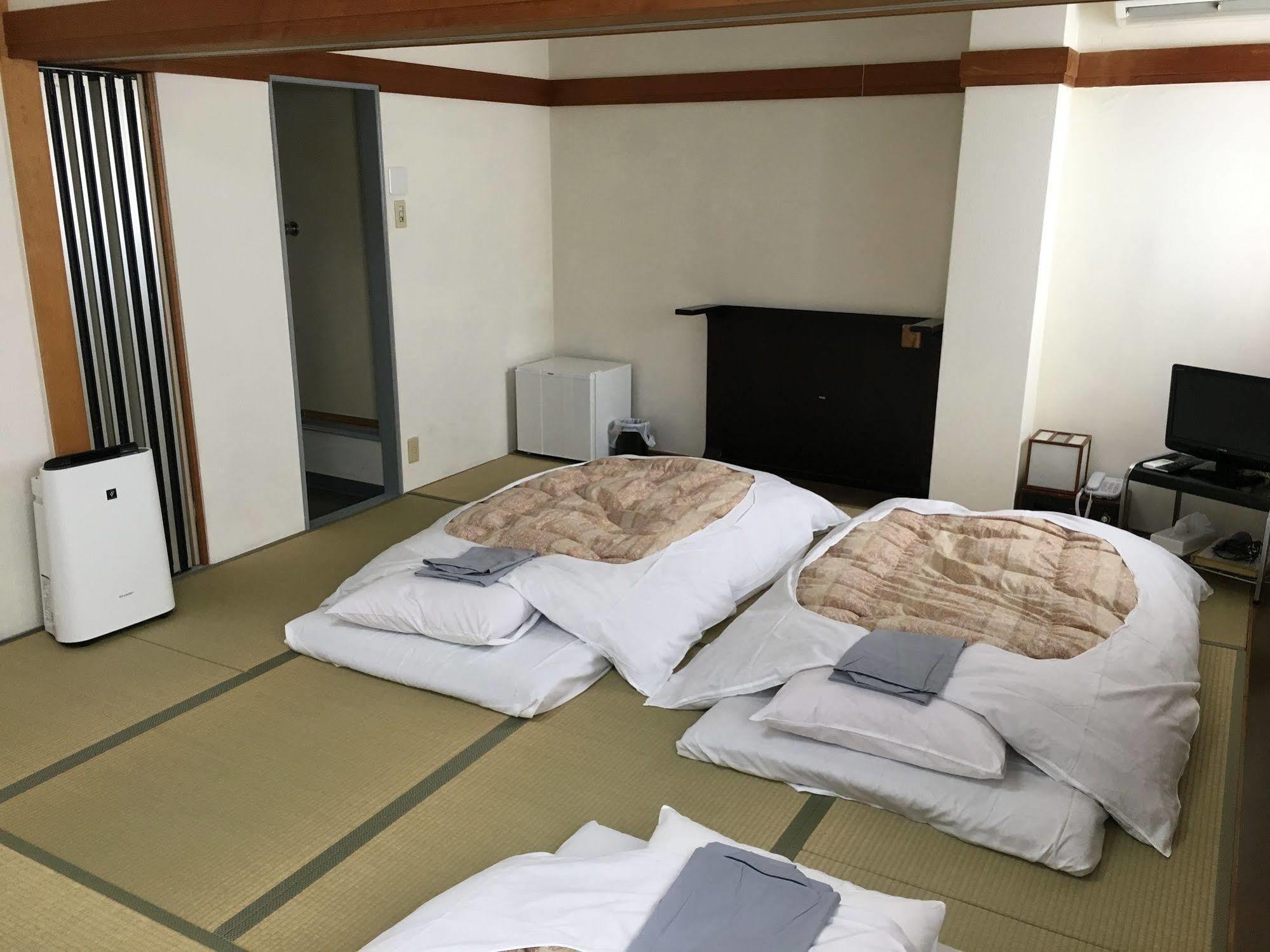 Business Hotel Konen Fuji  Bagian luar foto